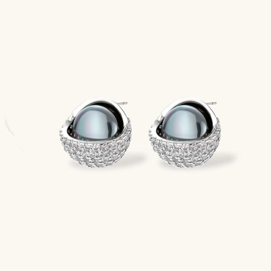 Lunar Pearl Set by Maison Arie